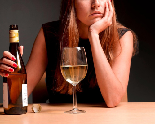 Анонимное лечение женского алкоголизма в Чехове